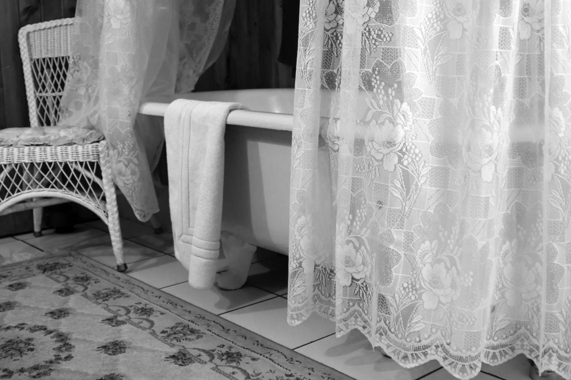 גולדן Pansy'S Parlor Bed & Breakfast מראה חיצוני תמונה